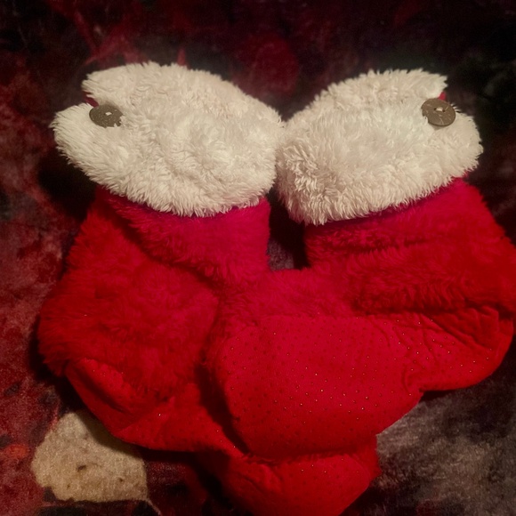 Accessories - Cozy Red Slipper Socks